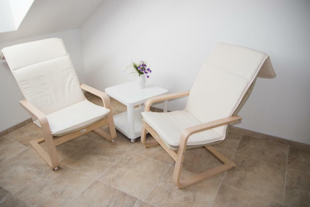 Apartman U Fuxu Zleby Luaran gambar